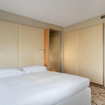 Sheraton Grand Esplanade Hotel Berlin