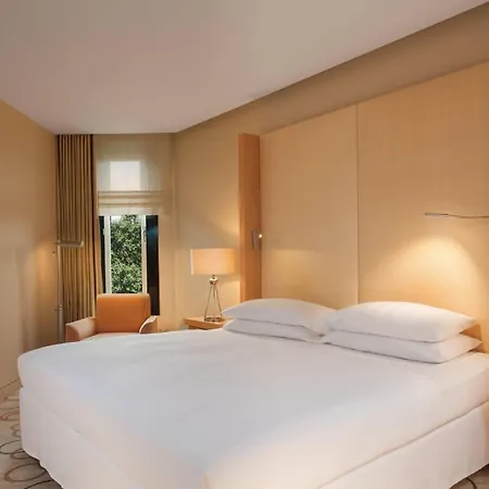 Hotel Sheraton Grand Esplanade Berlino