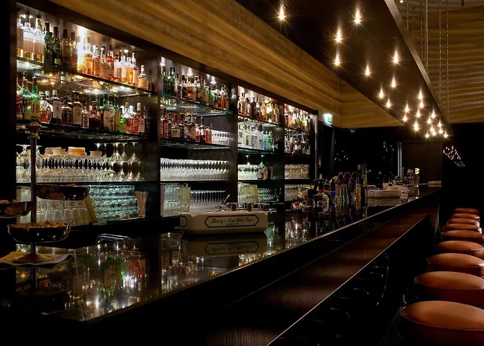 فندق شيراتون غراند اسبلاناد 5*