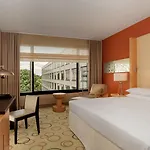 酒店 柏林漫步大道喜来登大酒店 5*