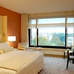 柏林漫步大道喜来登大酒店 5*