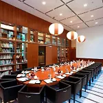 柏林漫步大道喜来登大酒店 酒店