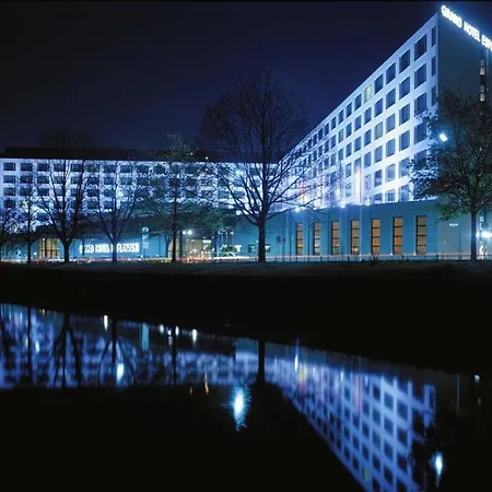 Sheraton Grand Esplanade 5* Berlín