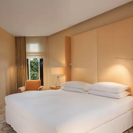 Hotel Sheraton Grand Esplanade Berlin