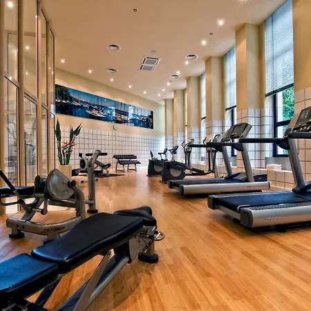 Szálloda Sheraton Grand Esplanade