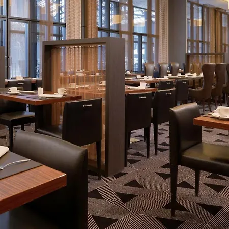 Hotel Sheraton Grand Esplanade 5*