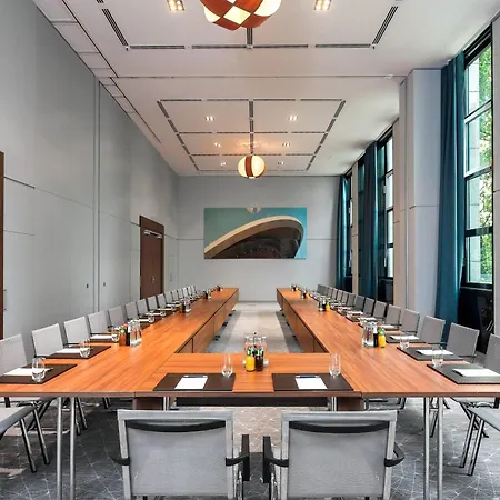 Sheraton Grand Esplanade