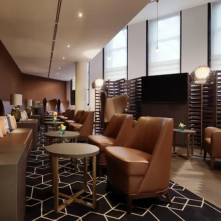 Sheraton Grand Esplanade Hotel 5*