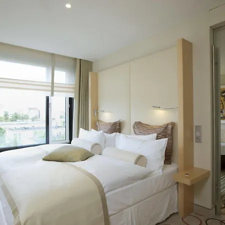 Sheraton Grand Esplanade 5* Berlino