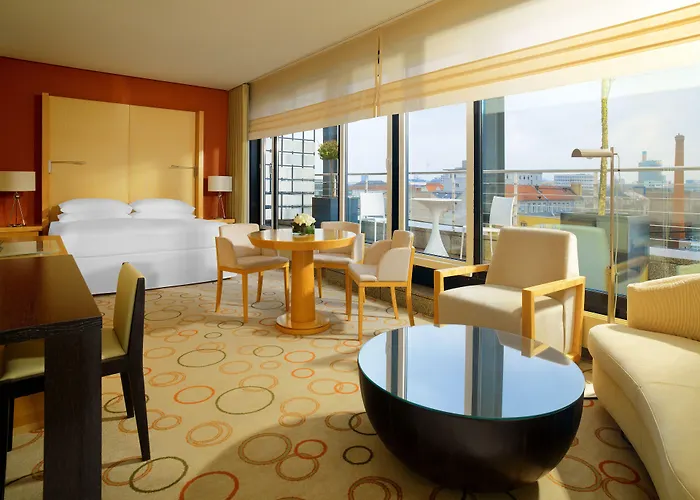 Szálloda Sheraton Grand Esplanade 5*