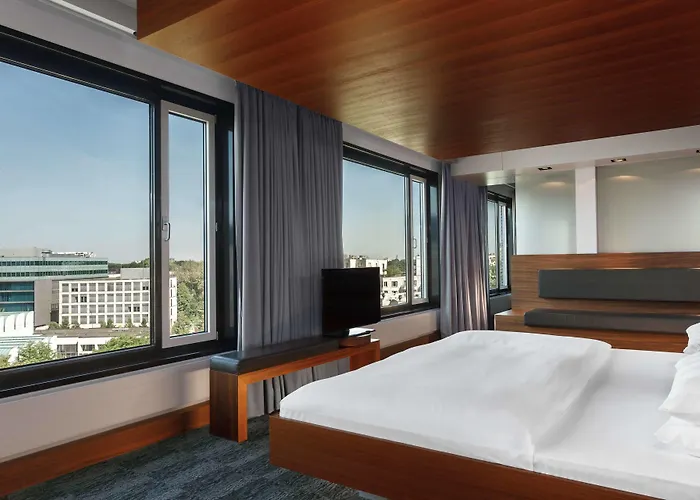 Sheraton Grand Esplanade Hotel