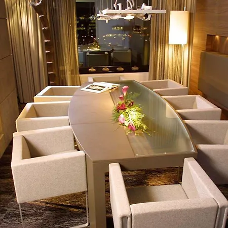 Sheraton Grand Esplanade